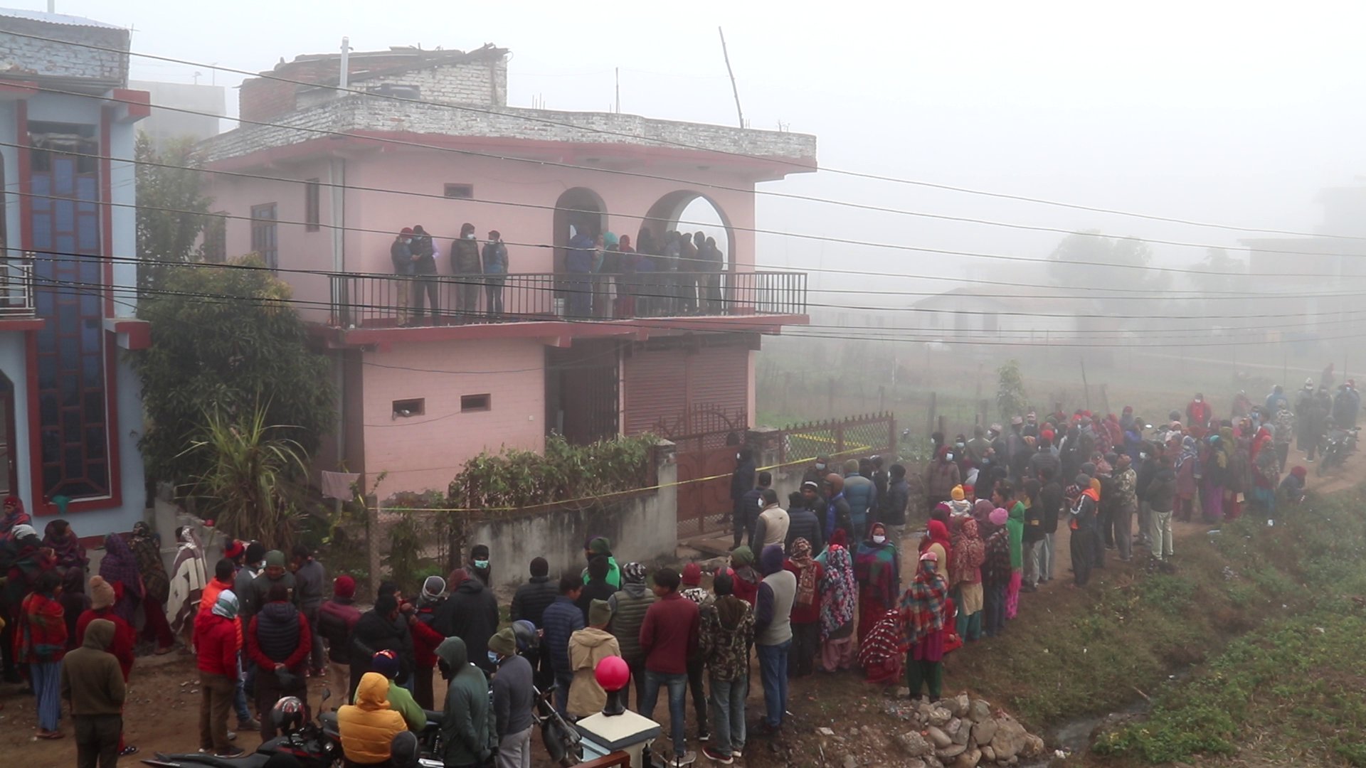 कोठाभित्र कोइला बालेर सुतेका एकै परिवारका चार जनाको मृत्यु