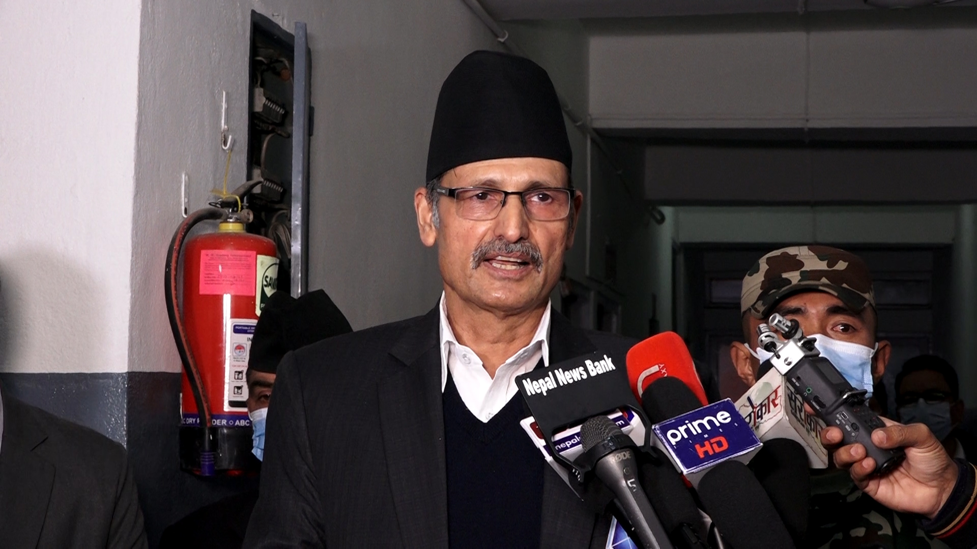 एमसीसीमा मेरो भूमिका 'रेफ्री' को मात्रै हो, दलहरूकाे भूमिका निर्णायक : सापकोटा