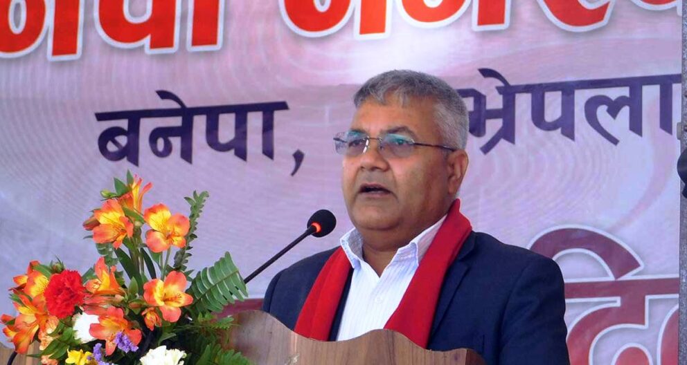 आगामी निर्वाचन जनादेश र परमादेशबीचको भीषण लडाइँ : गोकुल बास्कोटा