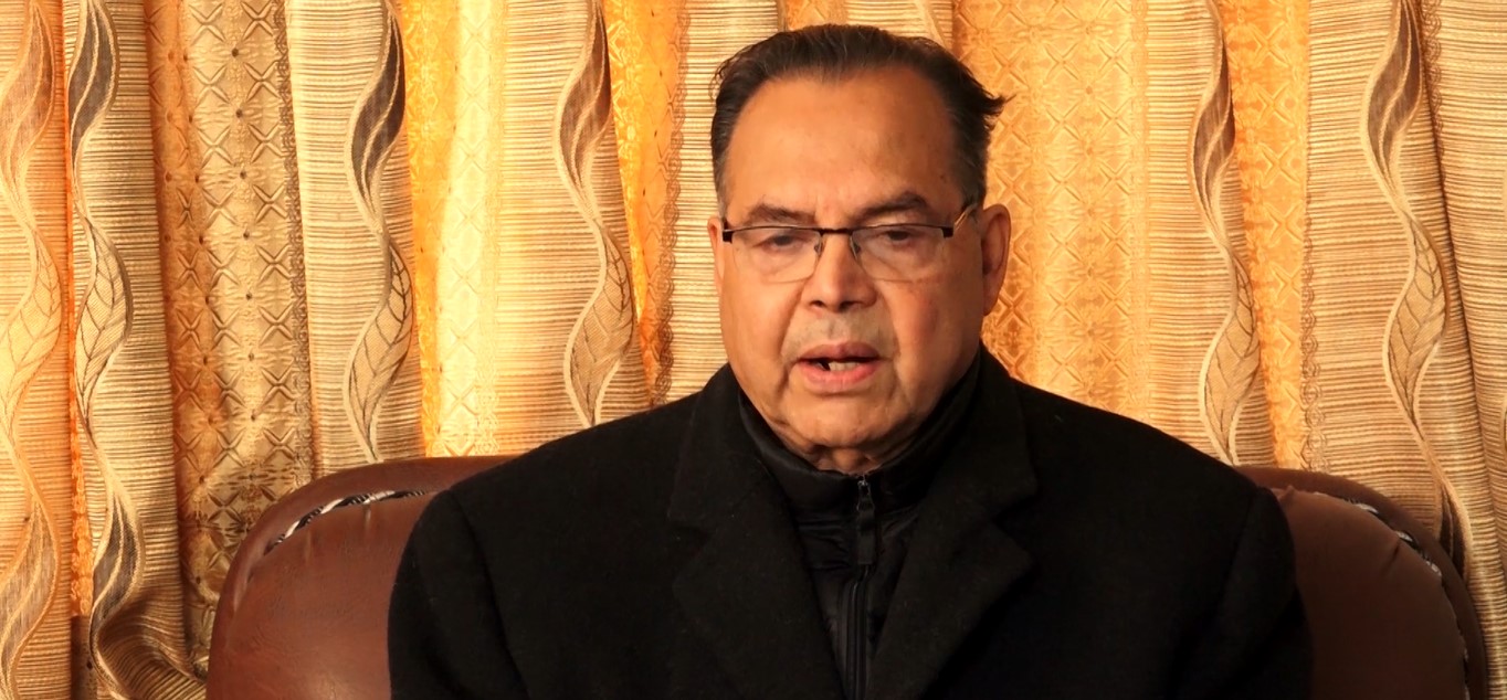 व्याख्यात्मक घोषणा नेताहरुलाई सुताउने न्यानो थाङ्नो मात्रै : झलनाथ खनाल