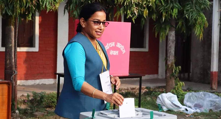 भरतपुर महानगर प्रमुखमा गठबन्धनका उम्मेदवार रेनु दाहाल विजयी