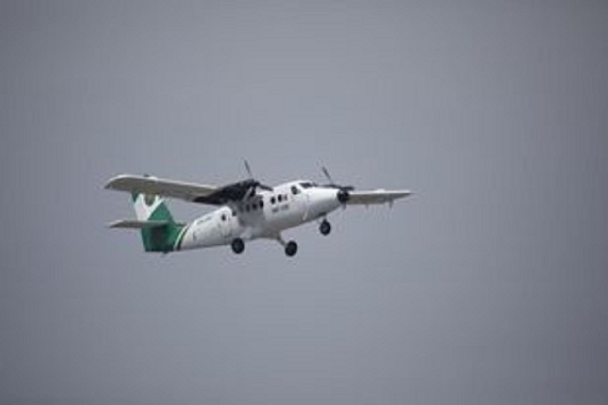 पोखराबाट जोमसोम उडेको तारा एयरको जहाज सम्पर्कविहीन