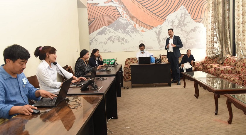 काठमाडौँ महानगरपालिकाकाे ‘कल सेन्टर’मा दैनिक ३०० गुनासो