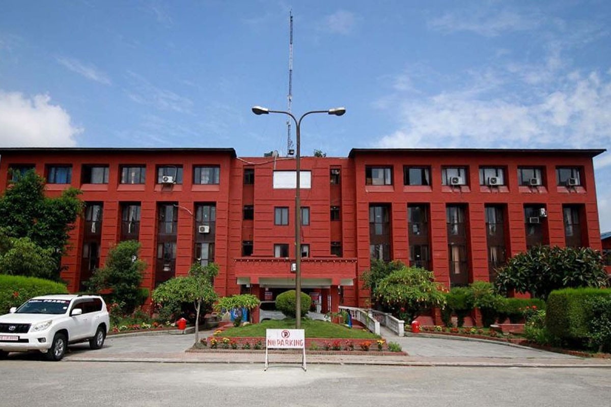 स्वास्थ्य मन्त्रालयले भन्यो : कोरोना बढ्न थाल्यो, सावधानी अपनाउनू