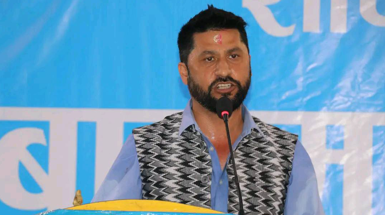 सरकार छाड्दै मिडियाप्रति खनिए रवि लामिछाने