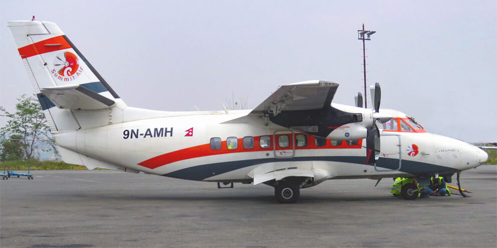 मुस्ताङको लागि उडेको समिट एयरको जहाजमा समस्या आएपछि ७ मिनेटमै आपतकालिन अवतरण।