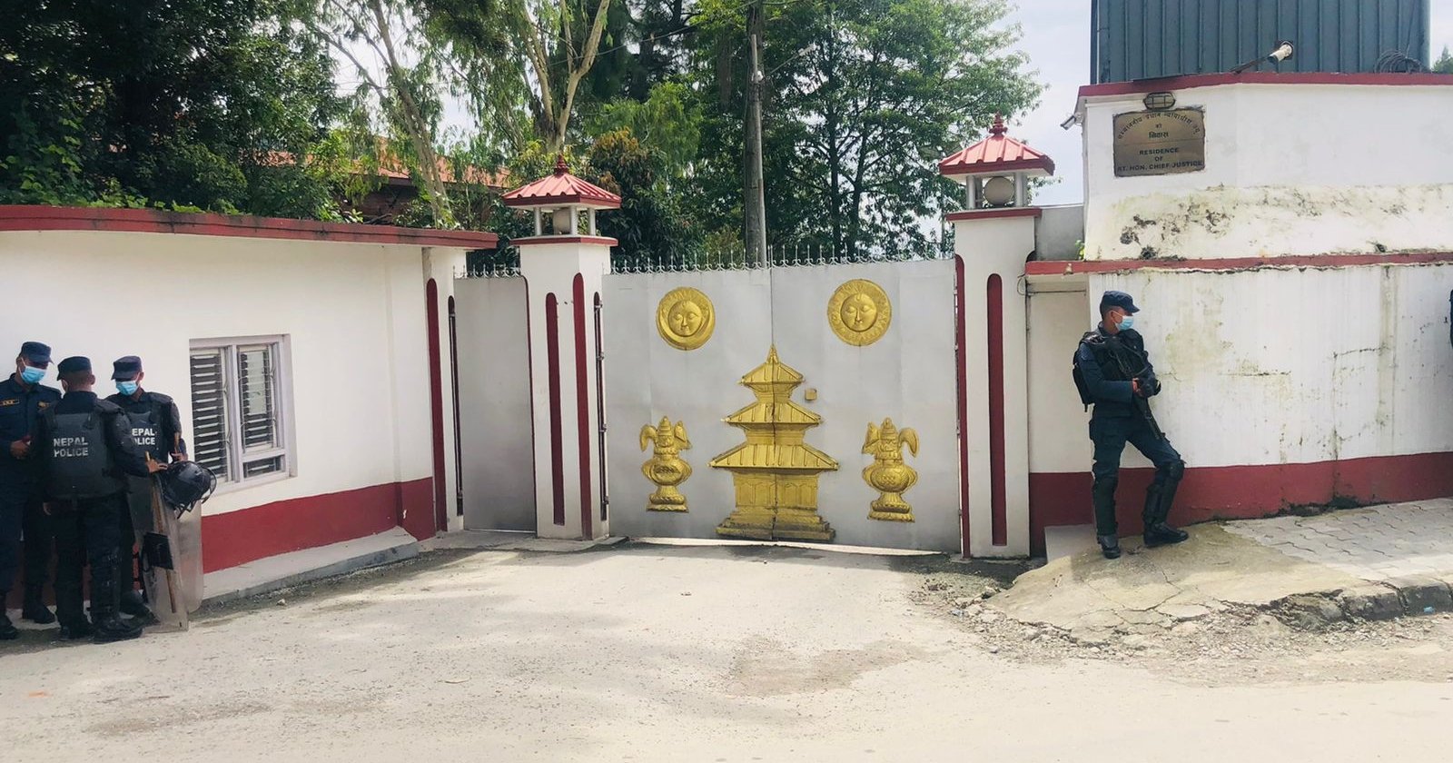 पिएसओ र गाडी खोसिएपछि जबरालाई सरकारी निवासबाट पनि हटाउने तयारी।