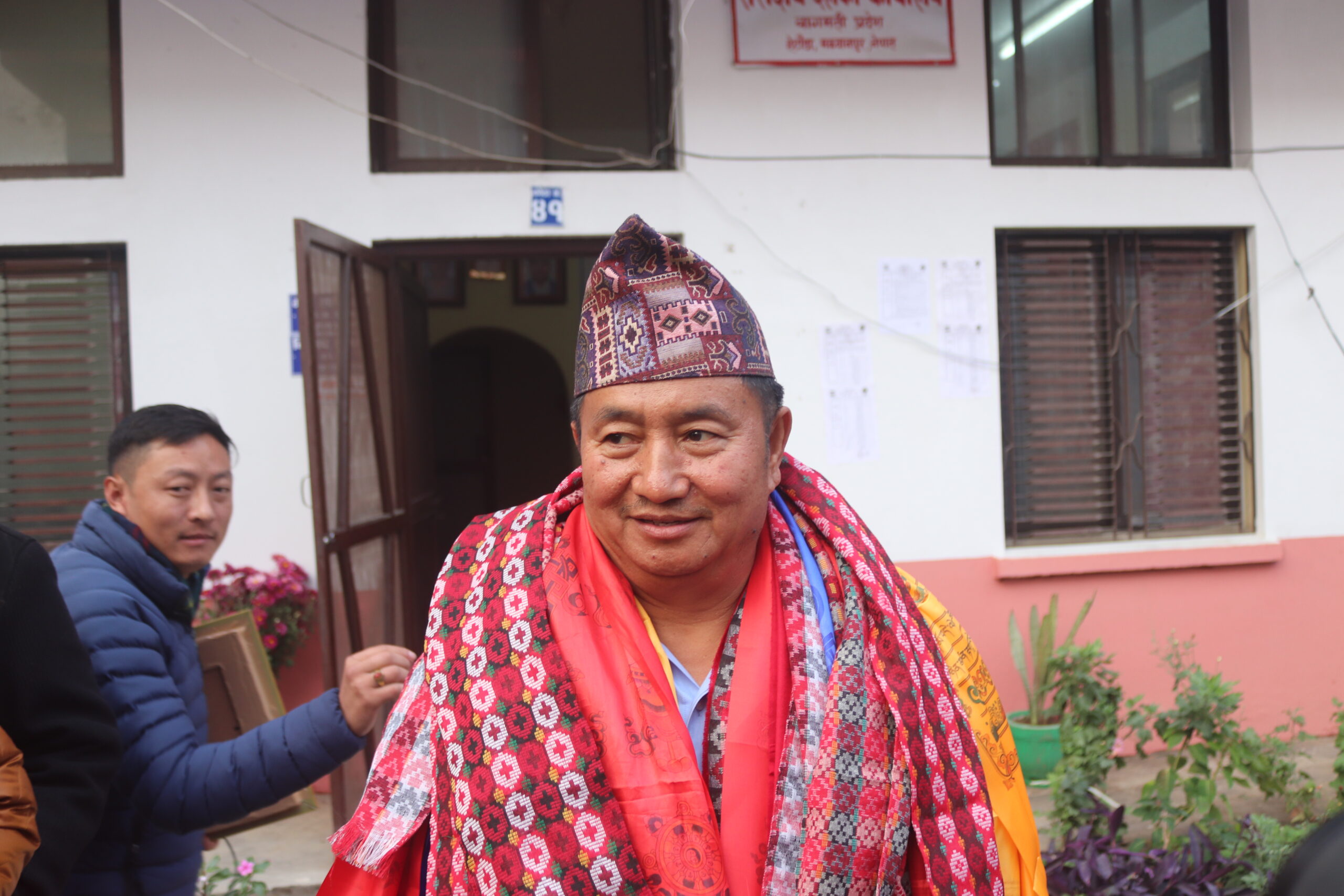 नेपाली कांग्रेस बागमती संसदीय दलको नेतामा बहादुरसिंह लामा विजयी भएका छन्। उनी प्रतिष्पर्धी ईन्द्रबहादुर बानियाँलाई ५ मतले पराजित गर्दै दलको नेतामा विजयी भएका हुन्। प्रदेशसभा सदस्य कुन्दनराज काफ्लेका अनुसार लामाले २१ र बानियाँले १६ मत ल्याएका छन्। संसदीय दलको नेतामा सहमति नजुटेपछि कांग्रेस केन्द्रीय सदस्य लामा तथा बागमती प्रदेश सभापति बानियाँ चुनावी प्रतिस्पर्धामा उत्रिएका थिए। बानियाँको प्रस्तावकमा सांसद प्रभात तामाङ तथा समर्थकमा छिरिङ दोर्जे लामा रहेका थिए भने लामाका प्रस्तावक कुन्दनराज काफ्ले र समर्थक उर्मिला नेपाल, तिर्थ बहादुर लामा, रमेश कुमार महत र रामकृष्ण चित्रकार रहेका थिए। संसदीय दलको नेताको निर्वाचनका लागि कांग्रेस बागमती प्रदेश उपसभापति चन्द्र महर्जनको संयोजकत्वमा निर्वाचन समिति गठन गरि चुनावी कार्यक्रम सञ्चालन गरेको थियो। मुखमै आइसकेको मुख्यमन्त्रीको गास खोसिँदा अब कांग्रेस प्रतिपक्षमा बस्न बाध्य देखिन्छ। जो संसदीय दलको नेता उही प्रदेशको मुख्यमन्त्री हुने मान्यताका कारण एकै गुटका नेताहरुबीचमा पनि निर्वाचन गर्ने सहमती भएको थियो। बागमती प्रदेश सभामा कांग्रेसले ३७ सिट जितेको छ।