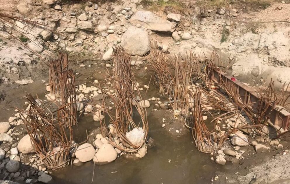 मकवानपुरमा सडकै नबनाई पुललाई बजेट, ६ वर्षसम्म पिल्लर पनि उठेन