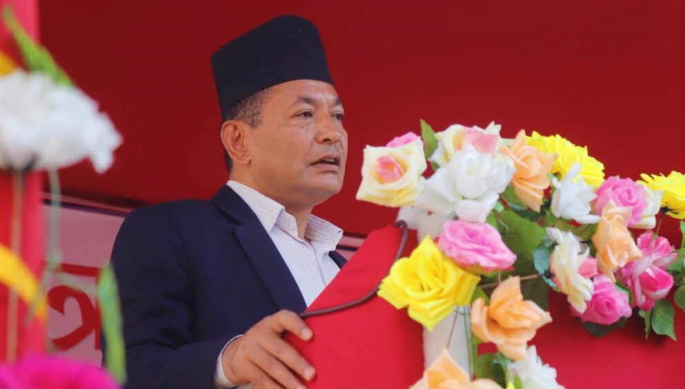 प्रधानमन्त्रीविरुद्ध मुद्दा हालेर अदालतलाई प्रतिक्रान्तिको औजारको रुपमा प्रयोग गर्न खोजियो : मन्त्री श्रेष्ठ