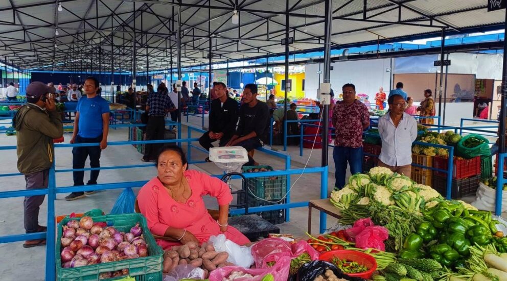 अब भान्साका लागि आवश्यक सम्पूर्ण सामान हेटौंडा कृषि बजारमा