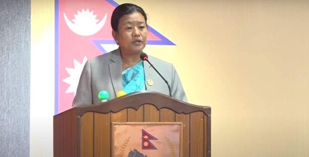 सत्ता पक्ष नै बजेटविरुद्ध उत्रिँदा एमालेका सांसदहरुले टेबल ठोके