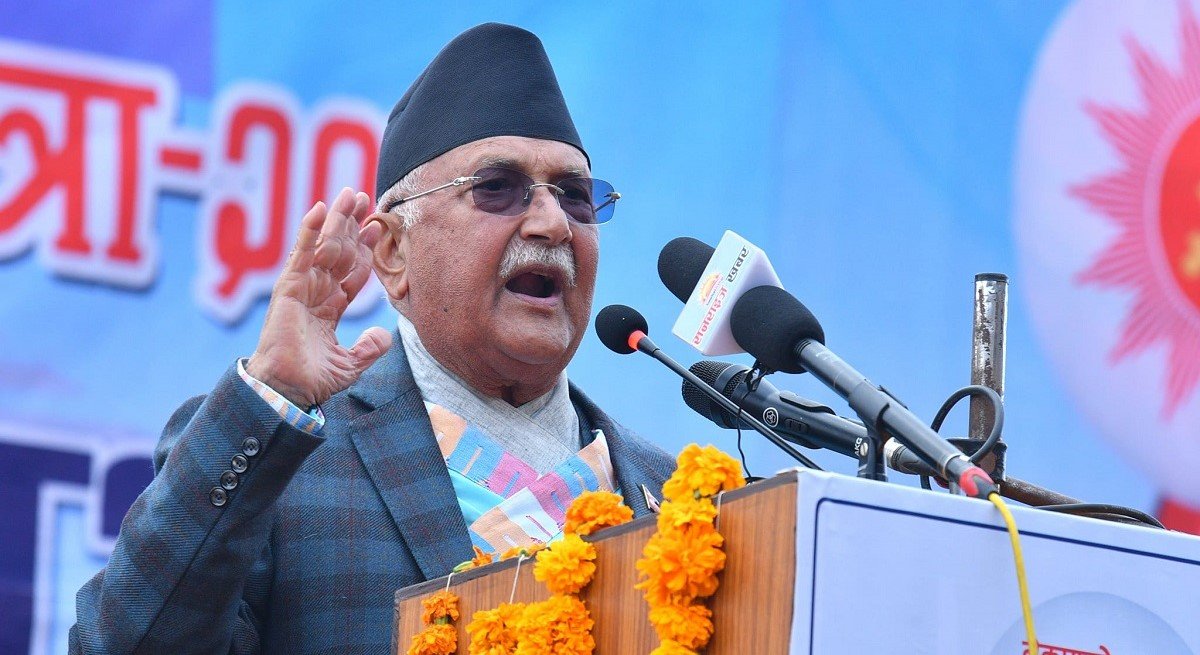 धनकुटामा ओलीमाथि हातपात