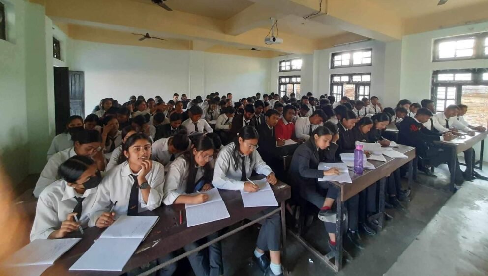 मकवानपुर बहुमुखी क्यापसमा विद्यार्थीका लागि निस्शुल्क अतिरिक्त कक्षा सञ्चालन