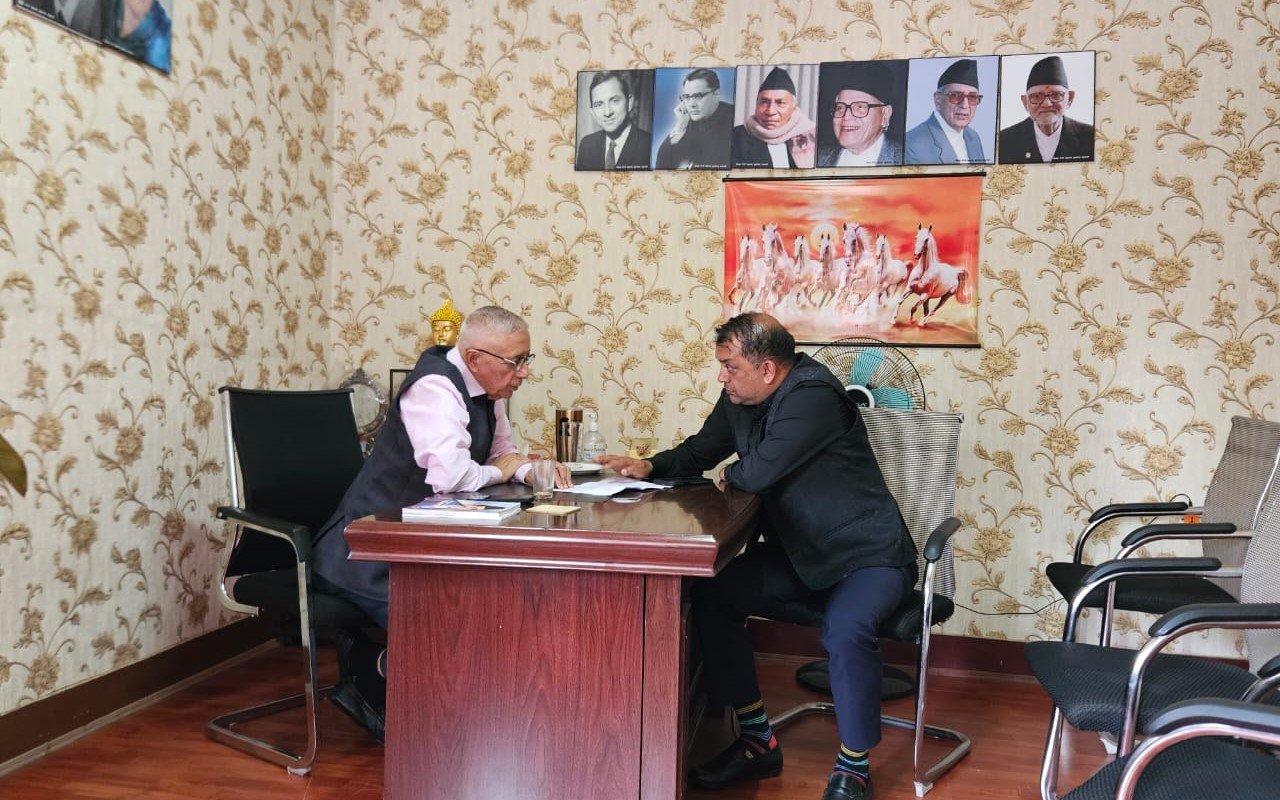 शेखर कोइराला र गगन थापाबीच भेट