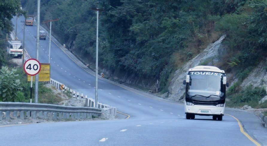 नारायणगढ-मुग्लिन सडकखण्डमा आज राति सवारी चलाउन रोक