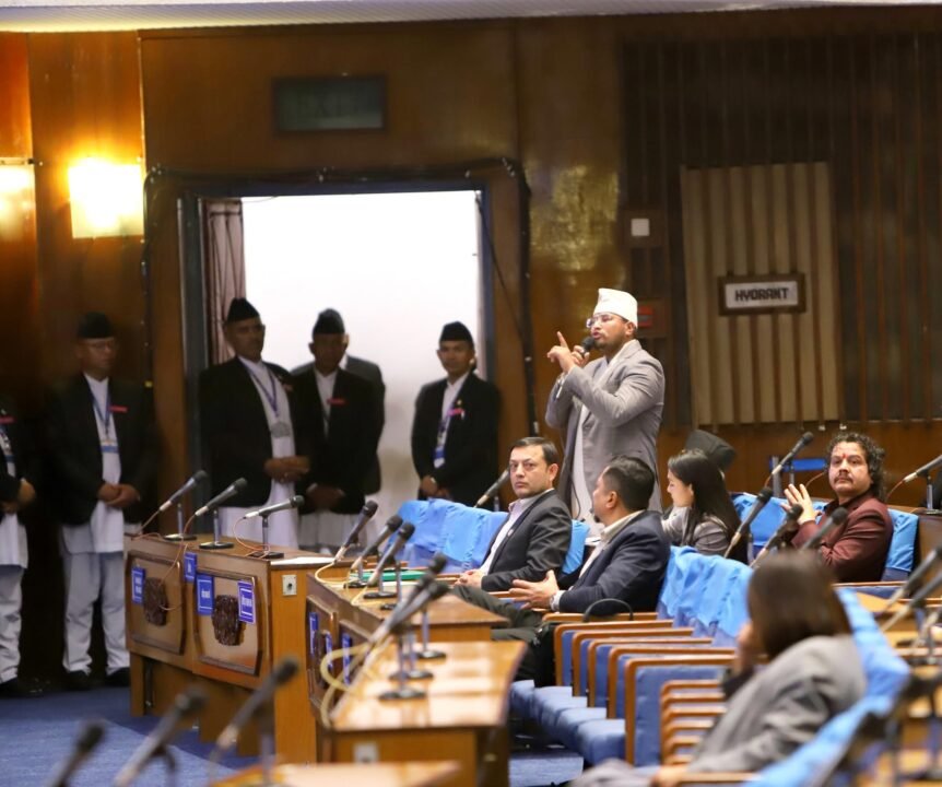 काठमाडौं महानगरमा प्रशाकीय अधिकृत नपठाएकोमा सांसद शाहीको आक्रोश