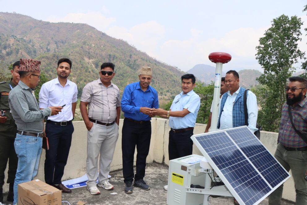 राक्सिराङमा चट्याङ पूर्वसूचना प्रणाली जडान, १६ मिनेट अघि नै साइरन बज्ने