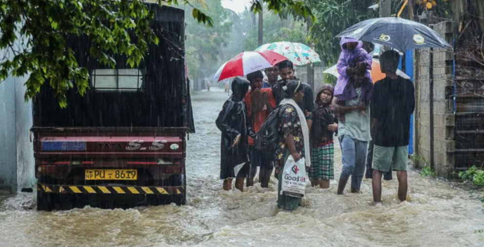 श्रीलंकामा भीषण बाढी-पहिरो : ५६ जनाको मृत्यु, २१ बेपत्ता