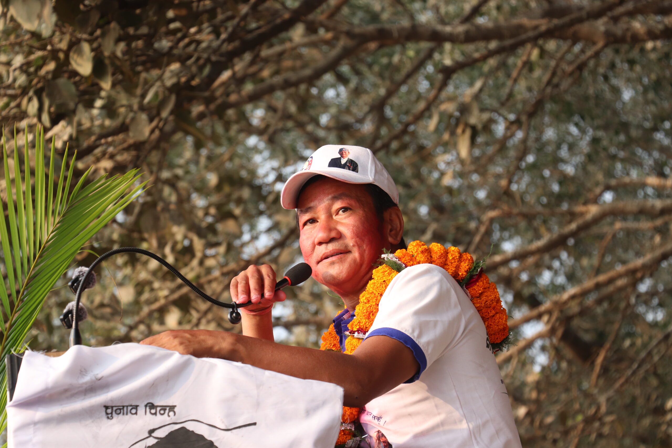 हर्क साम्पाङको प्रश्न- दुई पटक चुनाव लडेर गृहमन्त्री भएको मान्छेको दल कसरी नयाँ हुन्छ?