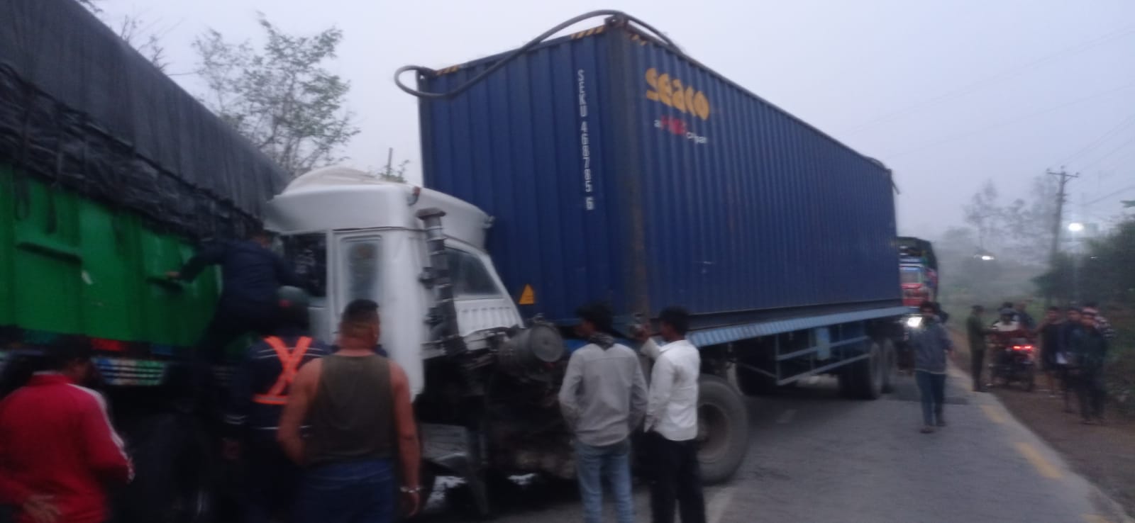 हेटौंडामा ट्रक र कन्टेनर ठोक्किँदा चालकको मृत्यु