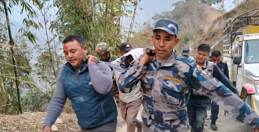 रामेछाप गाडी दुर्घटनामा असईको मृत्यु