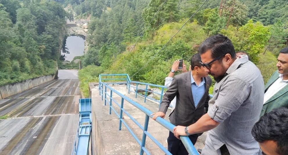 कुलेखानी बाँध सुरक्षित र सामान्य, मन्त्री श्रेष्ठद्वारा स्थलगत निरीक्षण