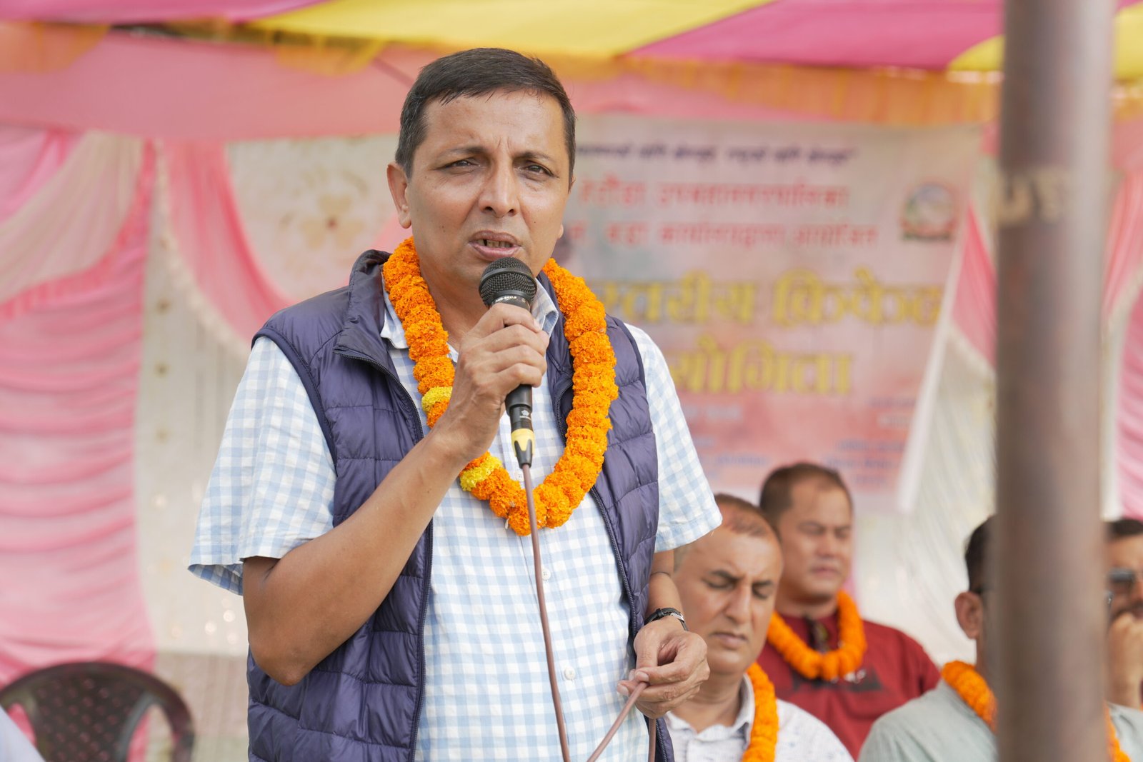खेलकुद विकासमा वडा अध्यक्ष सिग्देलको जोड